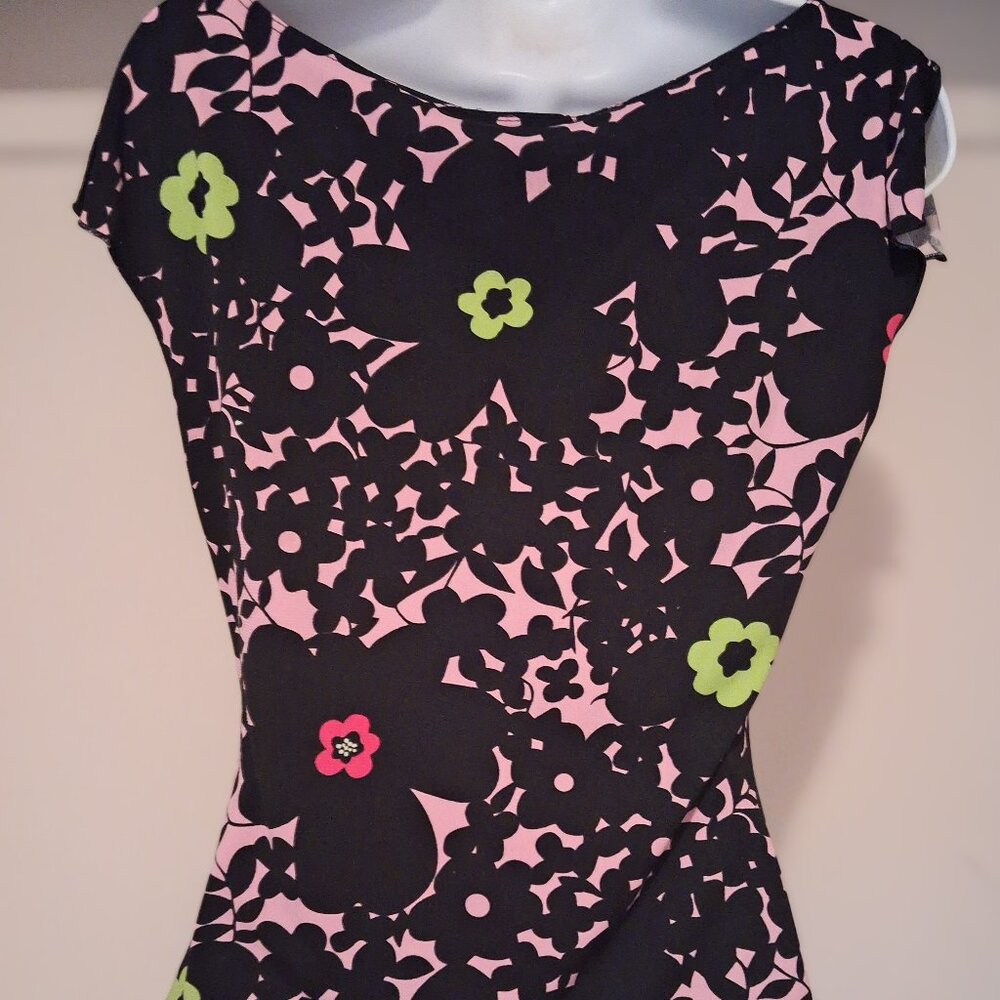 BCBG Paris Contemporary Floral Ruffle blouse - Picture 3 of 8